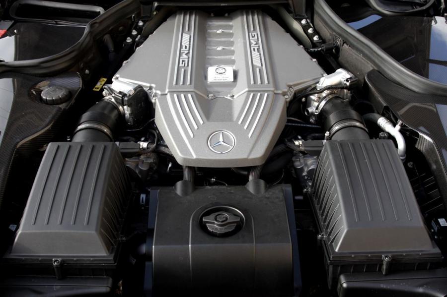  Mercedes-Benz SLS AMG Roadster 2012 года  (фото 96 из 198)